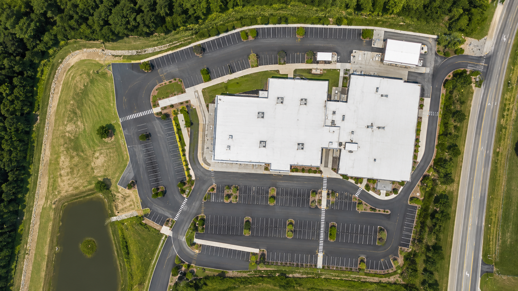 Top-down aerial mapping image of a commercial property.
